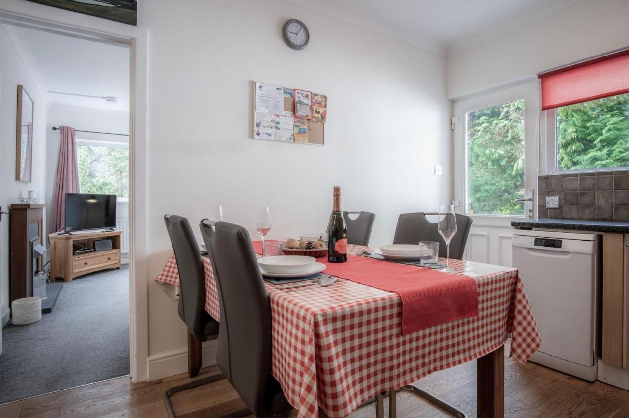 Glenvale - 2 Bedroom Apartment - Saundersfoot Extérieur photo