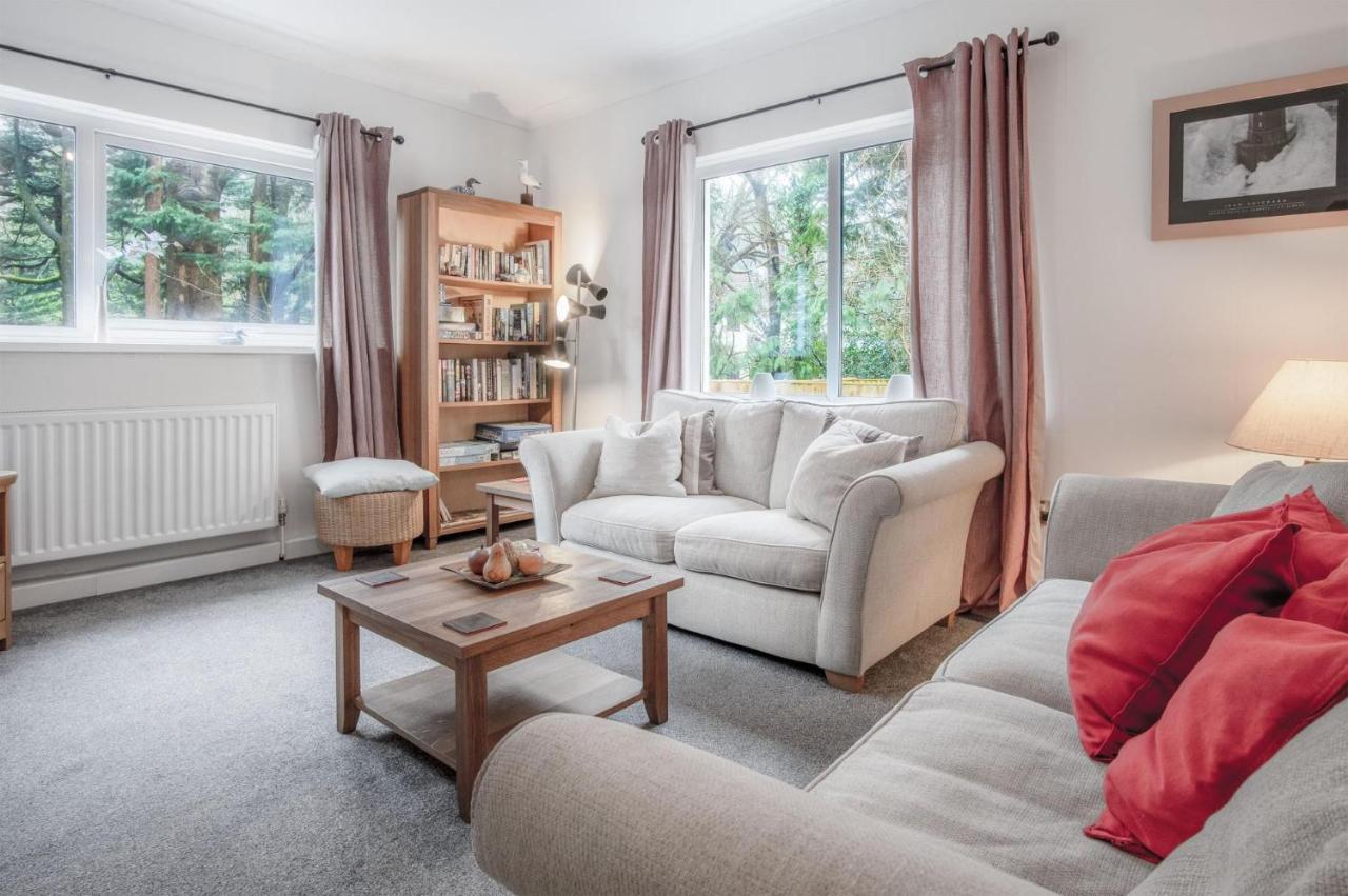 Glenvale - 2 Bedroom Apartment - Saundersfoot Extérieur photo