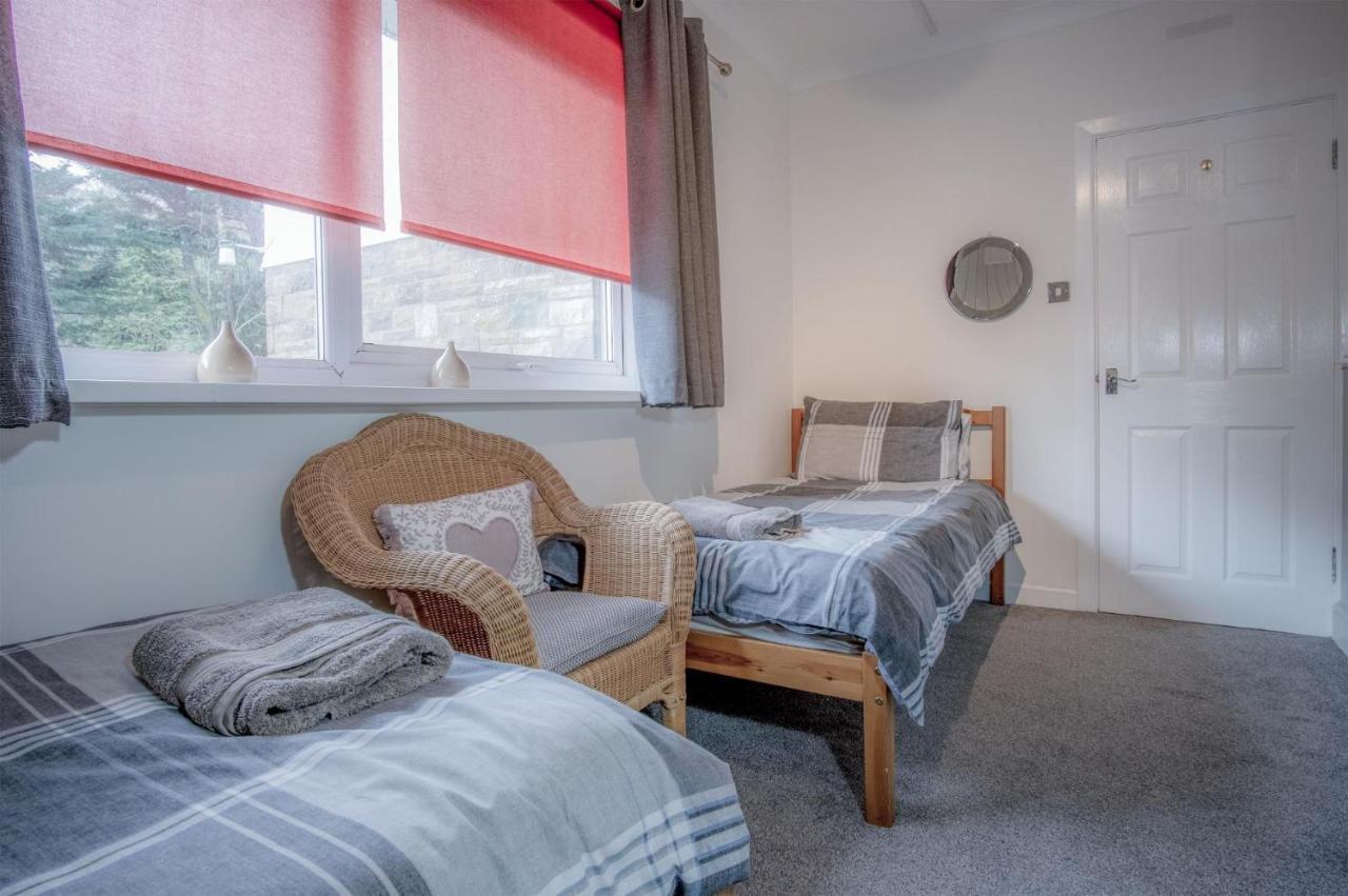 Glenvale - 2 Bedroom Apartment - Saundersfoot Extérieur photo